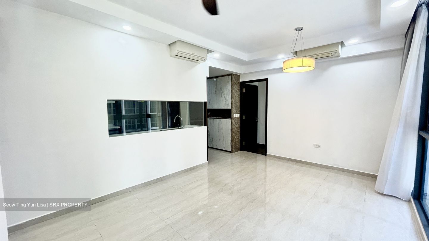 Symphony Suites (D27), Condominium #560150701